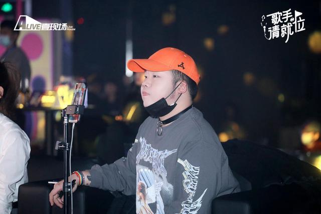 蓝妹啤酒歌手请就位圆满收官宝藏男孩邢凯翔摘得桂冠