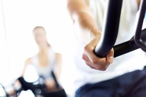 口腔异味|口臭是幽门螺杆菌在作怪 别怕，牢记4个“一” 灭细菌 防口臭