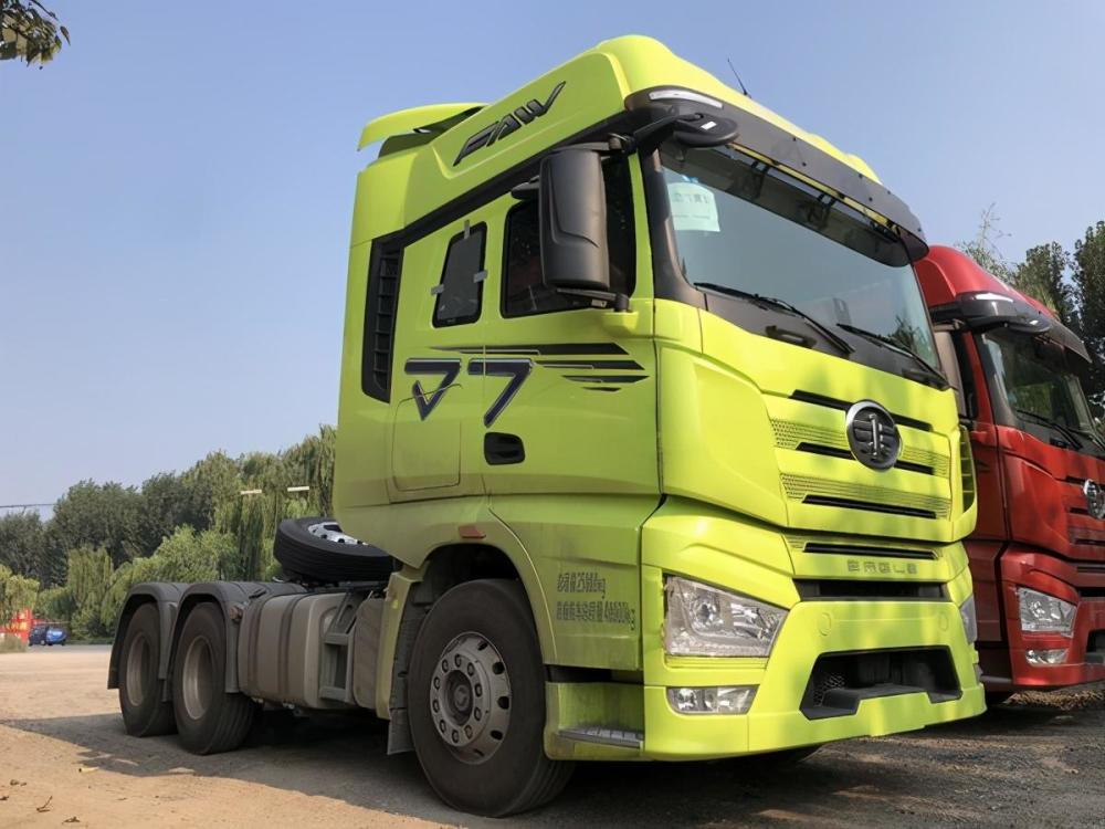 国产高端旗舰卡车该有啥配置新一代解放j7给你答案