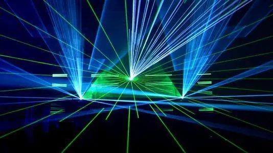 我国激光显示专利数量和市场规模位居全球领先地位