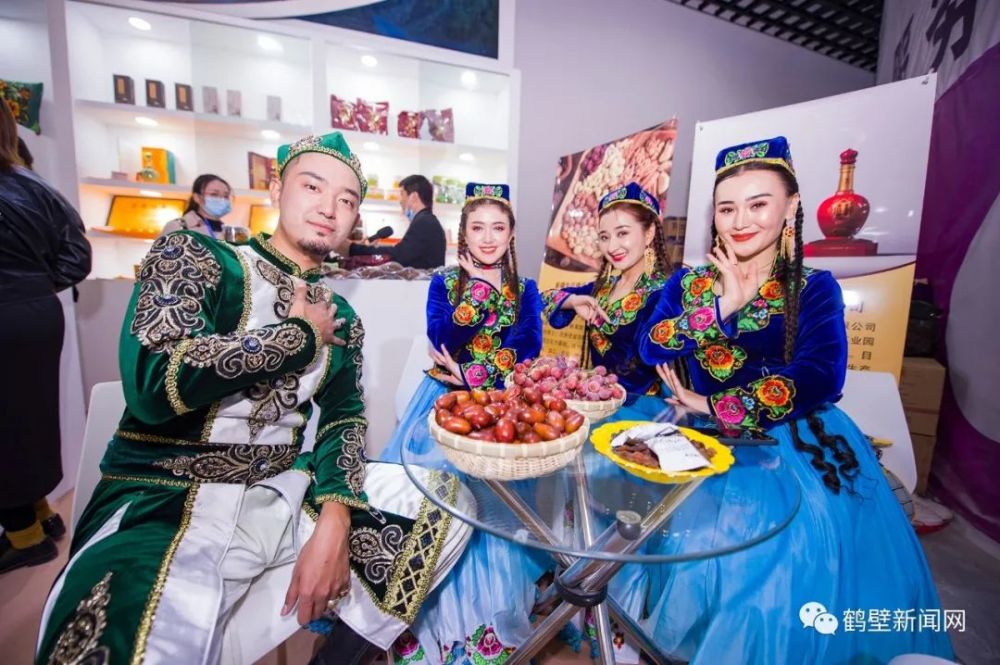 文博会|别眨眼！鹤壁这里的夜晚让你惊艳！