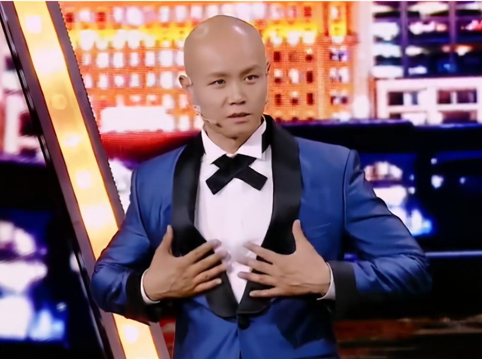 乐嘉被曝演讲授课一节课4000元起台下却都在低头刷手机