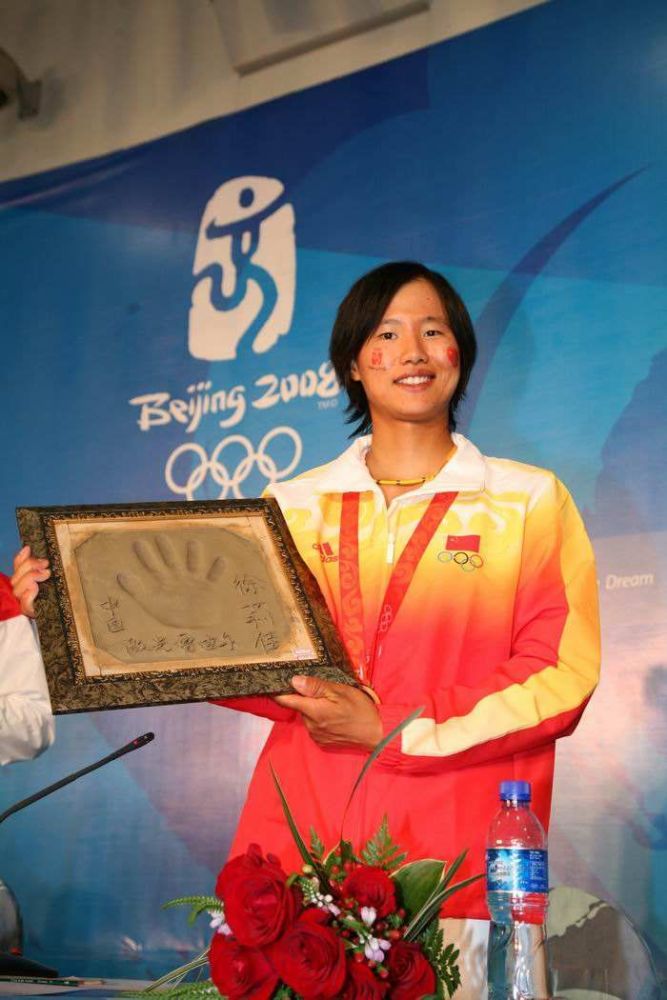 帆船徐莉佳,外型清爽干练,曾因肿瘤错过奥运,今与邹市明约战