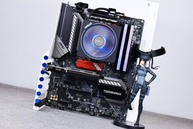 实用至上微星b550tomahawk主板开箱拆解测试