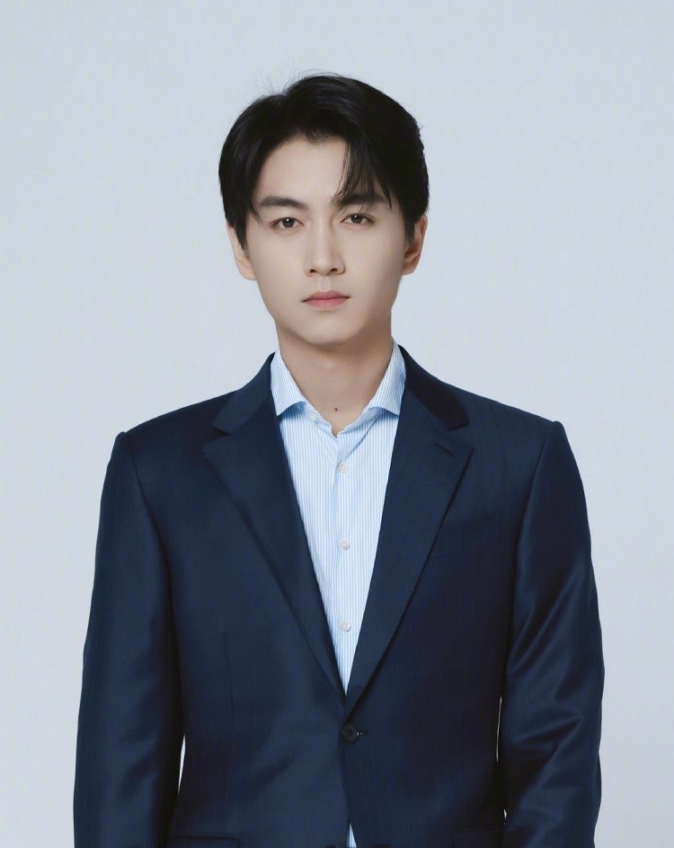 有种颜值叫陈晓刮掉胡子后颜值起飞从大叔变成小鲜肉