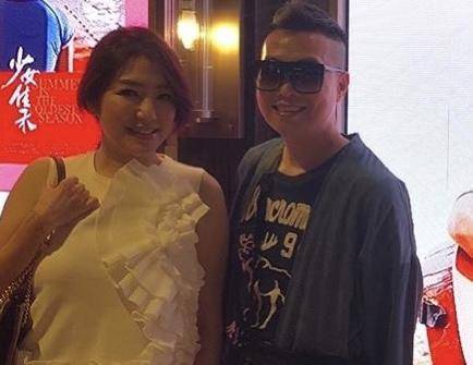 关宝慧|恭喜！52岁香港著名女星宣布迎来新恋情，曾为早点嫁人公开承认整容