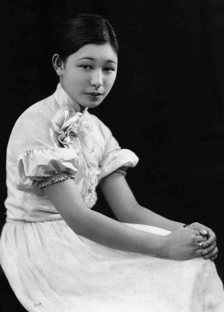 她才是上海真名媛嫁林则徐后人丈夫出轨欠巨债穿旗袍喂猪一生优雅