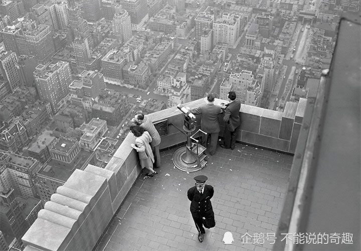 70年前当这女生从68楼跳下之时她的美丽成为该时代的一个标志