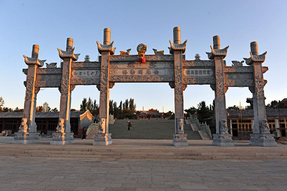 庫倫三大寺扎魯特旗皇太極湖旅遊區炮臺山公園扎魯特山地草原旅遊區