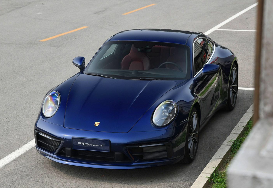 保时捷911 carrera s,当你试驾过,肯定会爱上她的