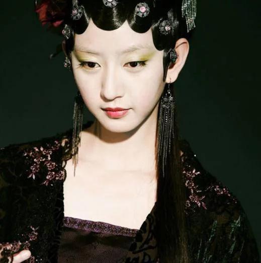 唐一菲|情商低、叫板姚晨，“暴脾气”唐一菲凭什么征服凌潇肃？