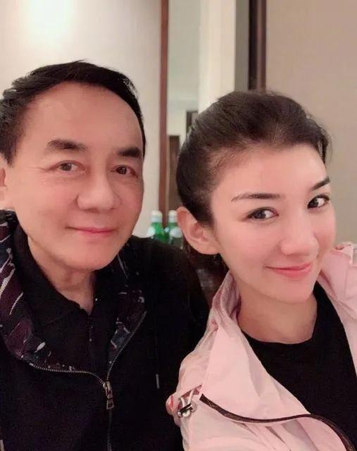 黄奕|黄奕爸爸：缺席女儿成长数十年，女儿两婚两离他用一句话骂醒女儿