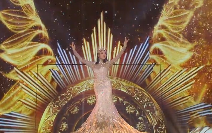 宋茜|金鹰女神宋茜华丽亮相，却被吐槽胳膊粗？镜头拉近，粉丝后悔投票