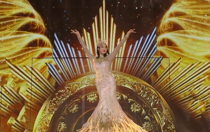 宋茜|金鹰女神宋茜华丽亮相，却被吐槽胳膊粗？镜头拉近，粉丝后悔投票