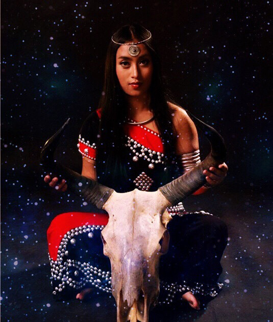 阿妹|佤族美女歌手阿妹因病去世，年仅32岁，曾是杨丽萍团队领舞