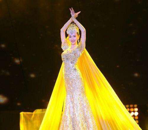 金鹰女神|宋茜金鹰女神造型显腰粗，她能否打破风光一时即扑街的女神魔咒？