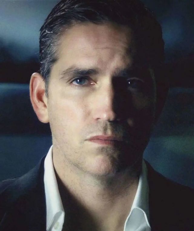 《疑犯追踪》科技中带有人情,也许是这部剧高分的原因|疑犯追踪|里瑟