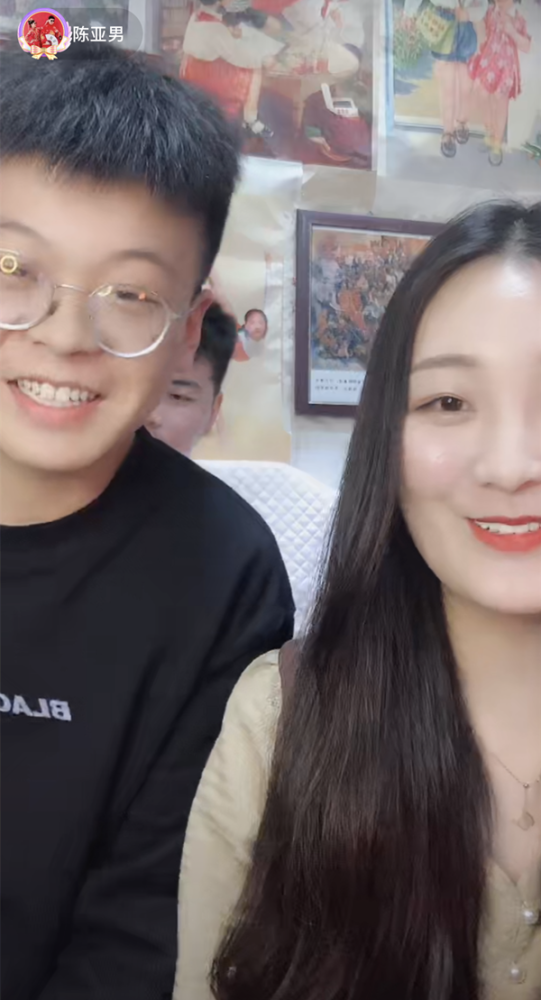 朱之文|大衣哥儿媳直播翻车，无视老公力捧亲弟弟！网友：小舅子太想火！