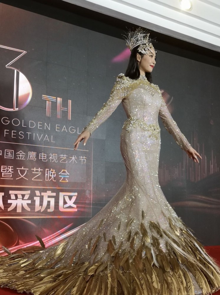 金鹰女神宋茜终于出场你见过这么膀大腰圆的她吗粉丝欲哭无泪