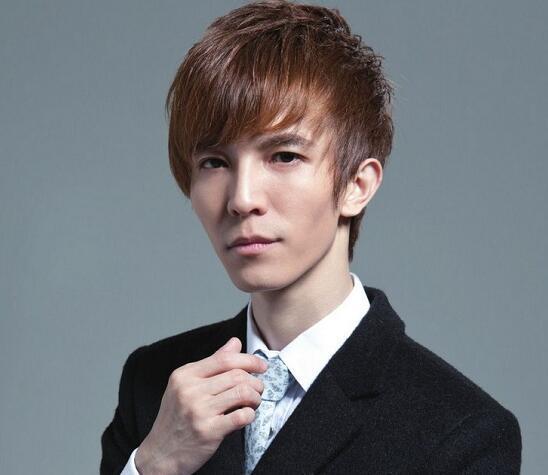 刘德华|刘德华、杨颖、郭敬明、成龙儿子贺岁档正面交锋，谁的胜算更大？