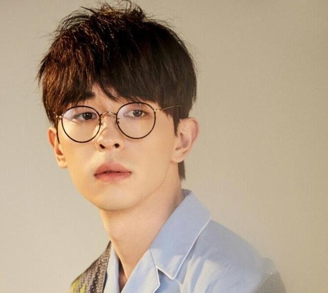 刘德华|刘德华、杨颖、郭敬明、成龙儿子贺岁档正面交锋，谁的胜算更大？