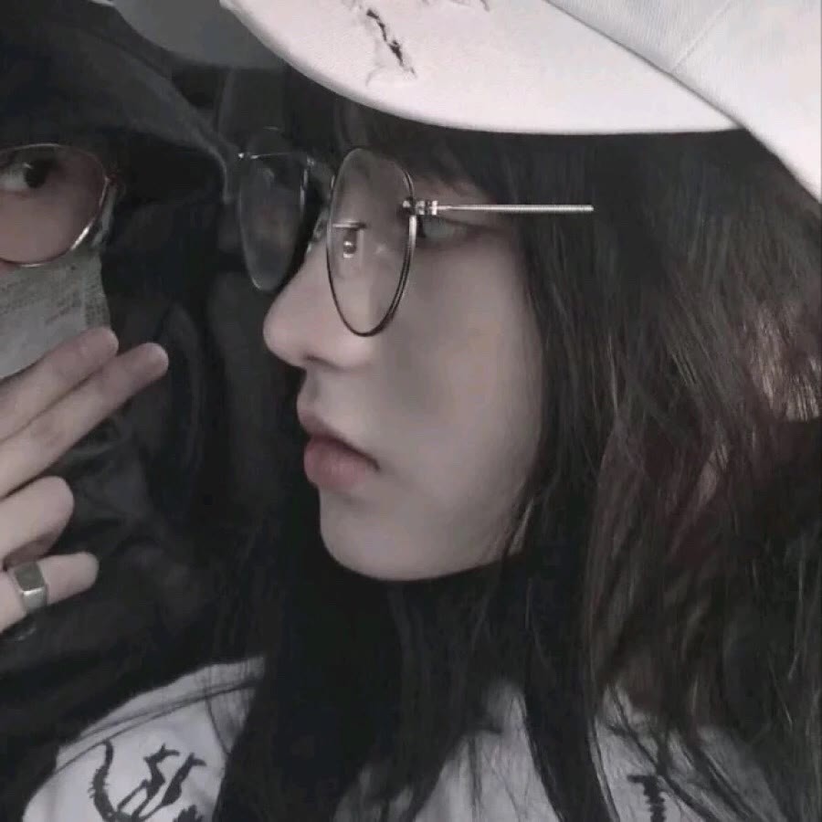 神仙情头·微丧文案:被你撞了一身的伤,我还说你好温柔_腾讯新闻