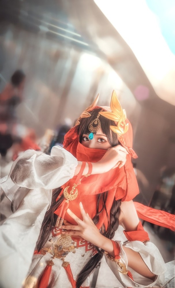 圣火昭昭圣光耀耀未烬喵萝