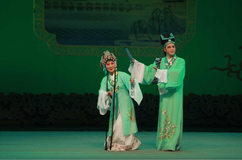 潮剧《金花女》亮相2020年"百戏盛典"获一致好评_腾讯新闻