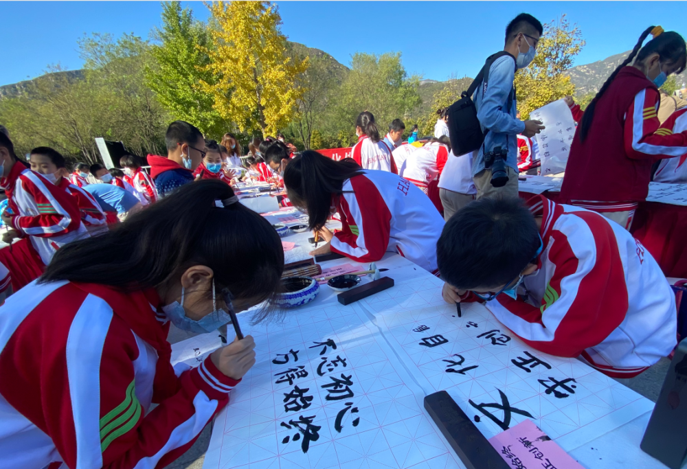 云居寺|千年古刹云居寺，今天办了个书画笔会