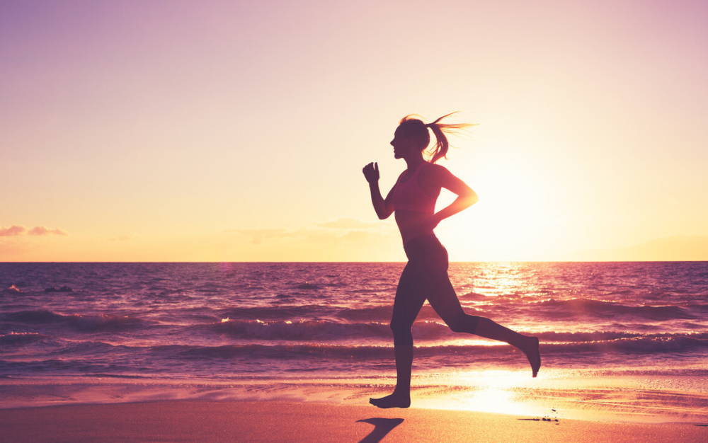 肝脏|晚上睡觉有这3个异常，说明肝脏快“顶不住”，希望你一个不占