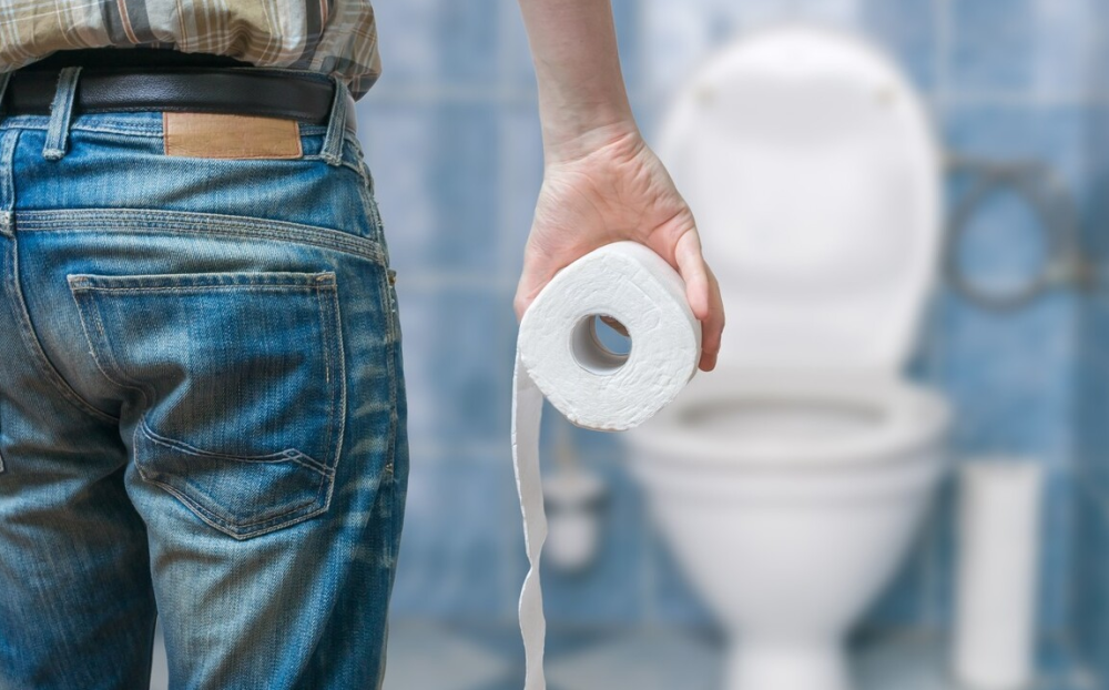 肝脏|晚上睡觉有这3个异常，说明肝脏快“顶不住”，希望你一个不占