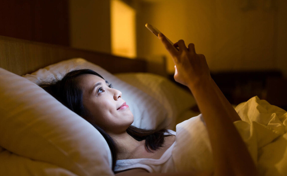 肝脏|晚上睡觉有这3个异常，说明肝脏快“顶不住”，希望你一个不占