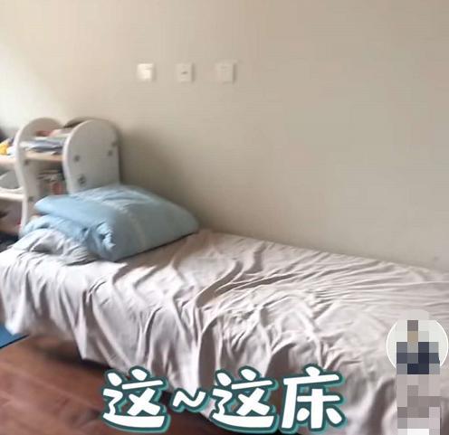 黄海波|黄海波卖惨？深夜自曝当导演不容易，每每露面近况心酸被盼复出