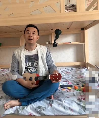 黄海波|黄海波卖惨？深夜自曝当导演不容易，每每露面近况心酸被盼复出