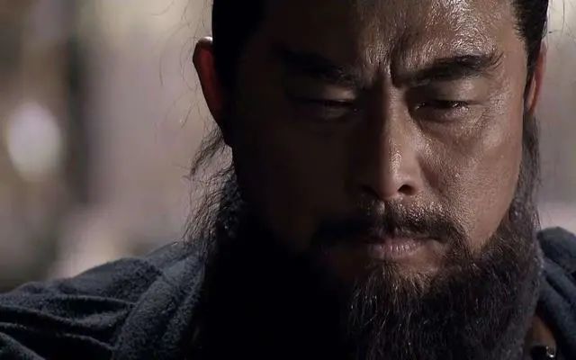 卢勇这个演员名气不大,演的角色以武将居多,深入人心,他的形象气质