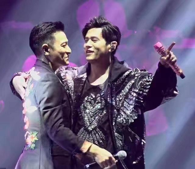 杨紫的偶像是彭于晏,天王周杰伦是非常痴迷刘德华的