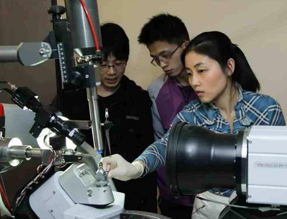 人才|像颜宁一样的尖端人才国内有很多，为何频频流失国外？是不爱国？