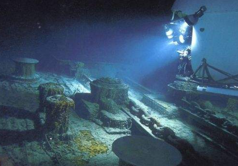 泰坦尼克号|泰坦尼克号已经沉没108年，为何迟迟不打捞出来？科学家也苦恼不已