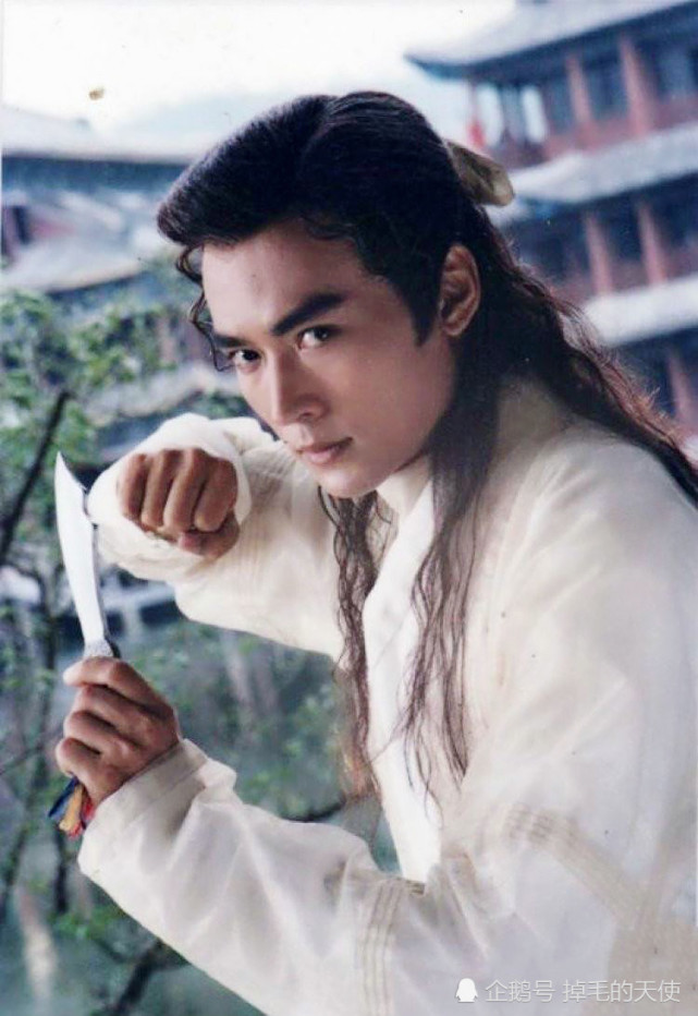 52岁焦恩俊不服老,爆出口回应发胖成"油腻大叔",关你x事?