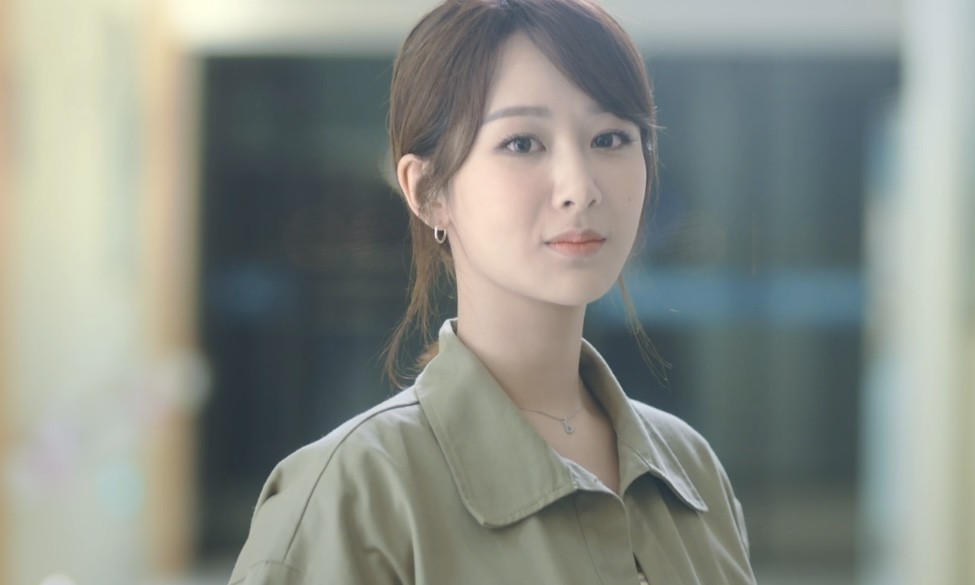 肖战|肖战离霸屏不远了！官方媒体帮他宣传新剧，《余生》最快11月定档