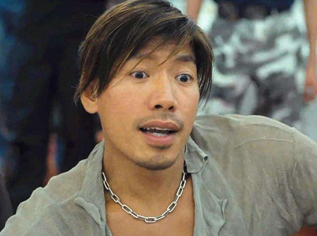 56岁张耀扬须发皆白,再无乌鸦哥帅气形象,眼神犀利霸气依旧|张耀扬|乌