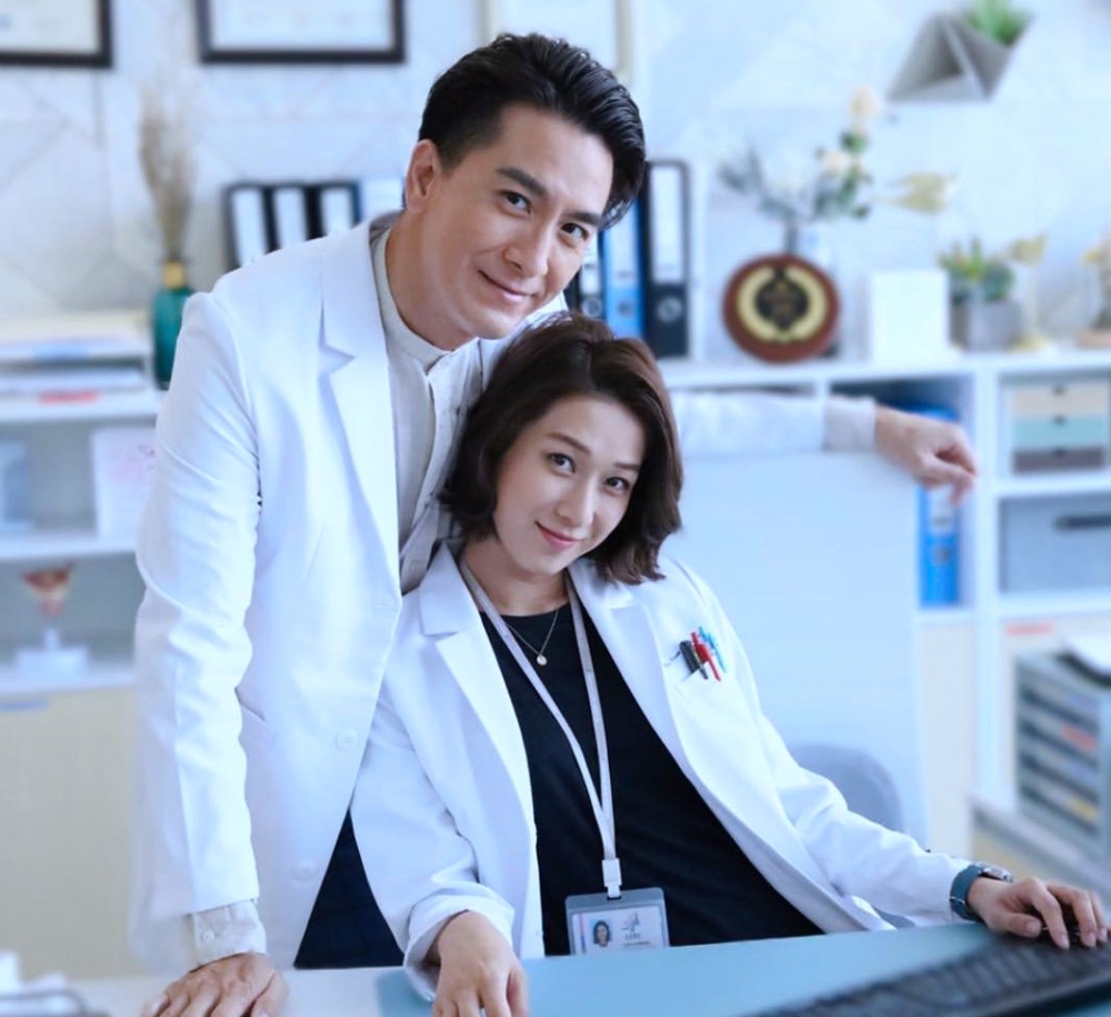 钟嘉欣|TVB花旦钟嘉欣勇敢自曝有渗尿困扰，打喷嚏或跳得太高都会憋不住