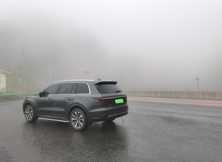 33万多提理想one,可忧可电,配大6座,车主:比model3值_腾讯新闻