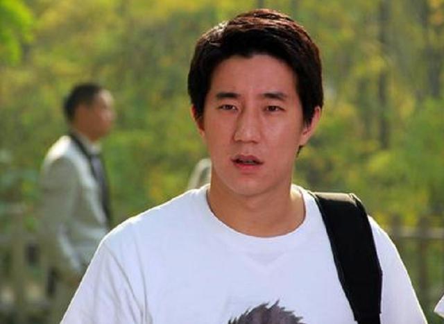 房祖名|房祖名近照曝光，37岁剃平头留胡子憔悴不已，曾表示要重新再来