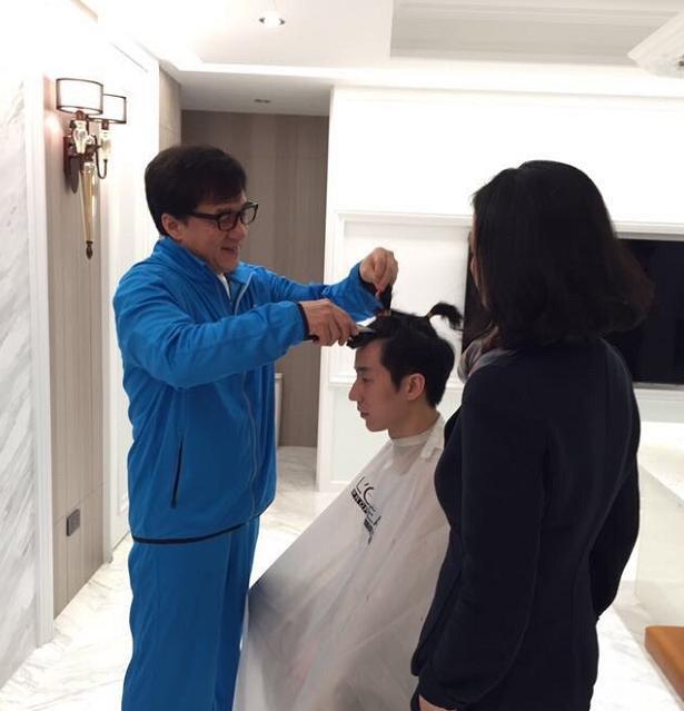 房祖名|房祖名近照曝光，37岁剃平头留胡子憔悴不已，曾表示要重新再来