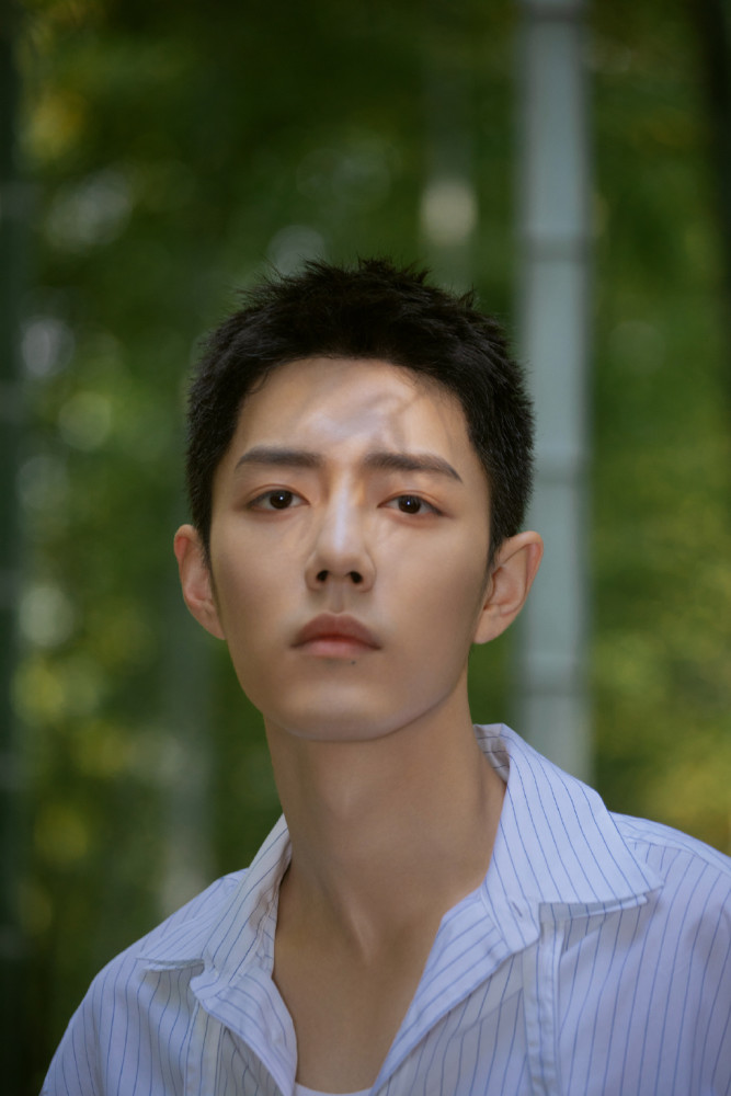 肖战|明星超话签到排行榜，肖战断层登顶，朱一龙不降反升