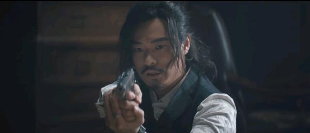 苏文谦|瞄准：别小看曹必达的鲁莽、秦雪的任性，苏文谦逃过一劫就靠它了