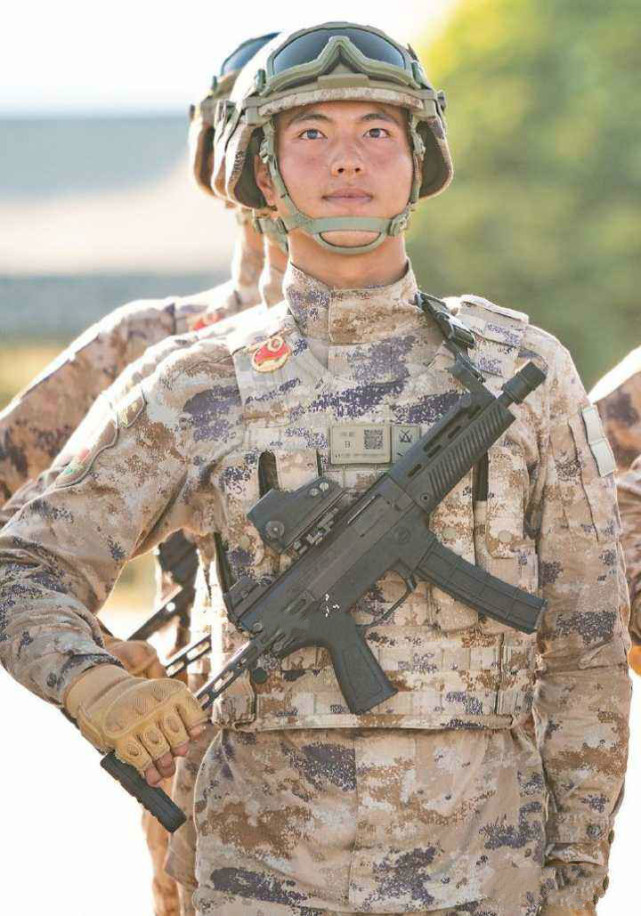 比美军还科幻海陆军战队最新星空迷彩上线高颜值体现强悍战力