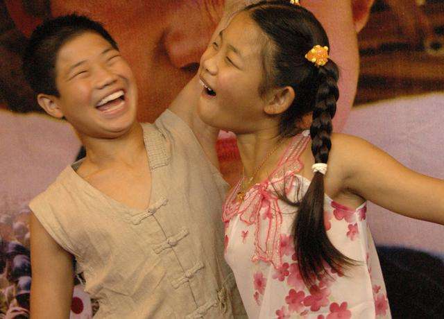 王莎莎|被嘲了十几年“最丑童星”，28岁的她还有机会逆袭吗？