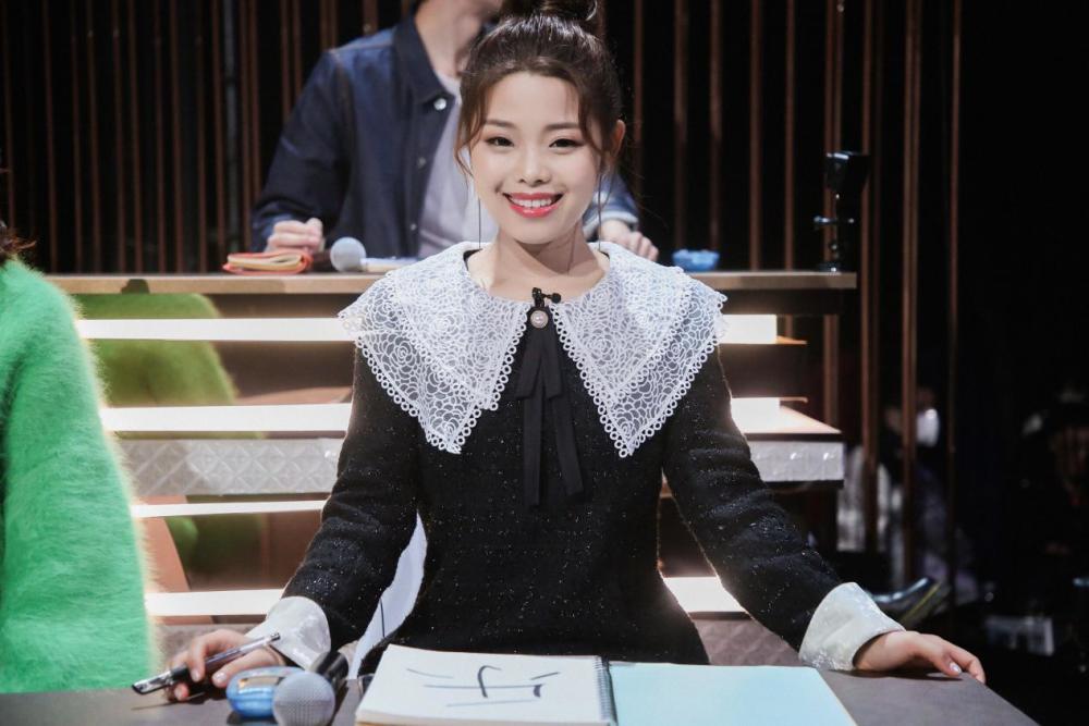 王莎莎|被嘲了十几年“最丑童星”，28岁的她还有机会逆袭吗？